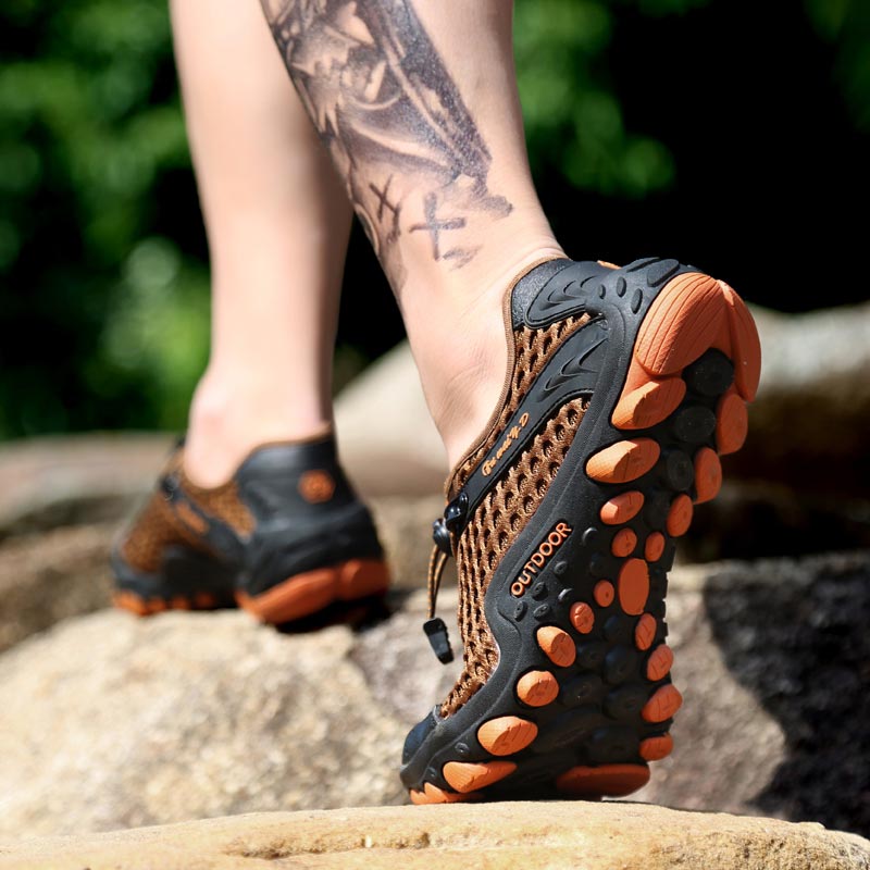 Japanese Lifestyle Products - trekking mountain mens sports shoes basket